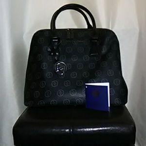 Adrienne Vittadini Handbag
